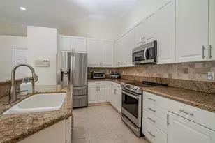 9630 E Maiden Ct, Vero Beach, FL 32963 - Photo 11