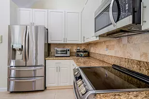 9630 E Maiden Ct, Vero Beach, FL 32963 - Photo 13