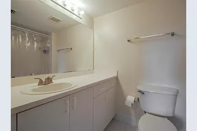 1640 N 42nd Circle #206, Vero Beach, FL 32967 - Photo 29