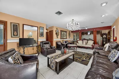 9281 Martinique Drive, Miami, FL 33189 - Photo 13