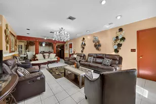 9281 Martinique Dr, Miami, FL 33189 - Photo 11