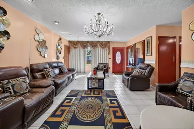 9281 Martinique Drive, Miami, FL 33189 - Photo 7