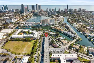 501 Blue Heron Dr, Hallandale Beach, FL 33009 - Photo 1