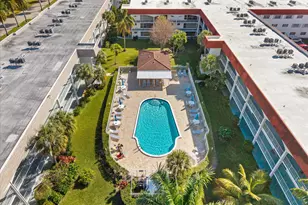 501 Blue Heron Dr, Hallandale Beach, FL 33009 - Photo 19