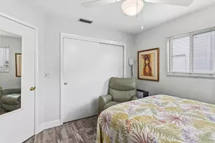 527 SW 16th St, Boynton Beach, FL 33426 - Photo 17