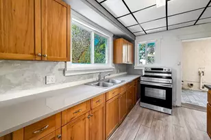 619 30th St, West Palm Beach, FL 33407 - Photo 19