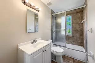 619 30th St, West Palm Beach, FL 33407 - Photo 31