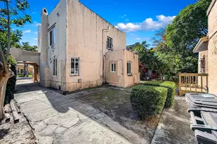 619 30th St, West Palm Beach, FL 33407 - Photo 39