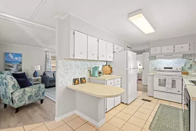 248 W Caribbean, Port Saint Lucie, FL 34952 - Photo 5