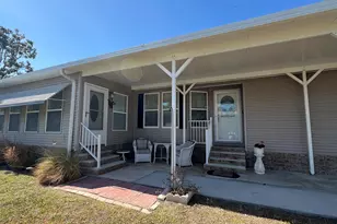 621 Puffin Dr, Barefoot Bay, FL 32976 - Photo 3
