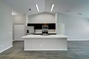 5314 NW Milner Dr, Port Saint Lucie, FL 34986 - Photo 5