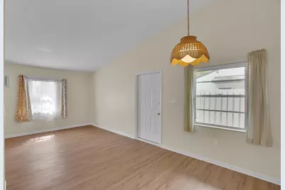 2007 Oleander Boulevard #Apt D, Fort Pierce, FL 34950 - Photo 17