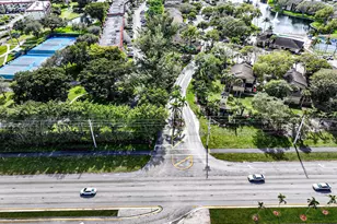 450 Palm Cir, Pembroke Pines, FL 33025 - Photo 81