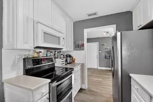 1321 Wyndcliff Dr, Wellington, FL 33414 - Photo 13