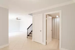 1700 Embassy Dr, West Palm Beach, FL 33401 - Photo 7