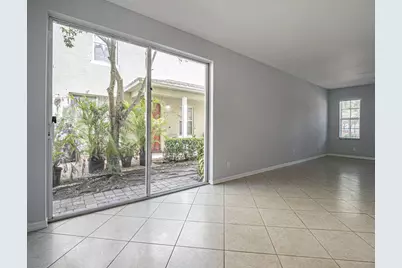 2143 SE Se Bell Isle Drive Drive, Port Saint Lucie, FL 34952 - Photo 13