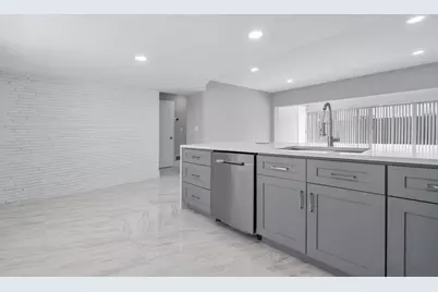 708-710 NE 23rd Avenue, Pompano Beach, FL 33062 - Photo 9