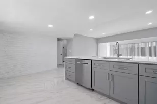 708-710 NE 23rd Ave, Pompano Beach, FL 33062 - Photo 9