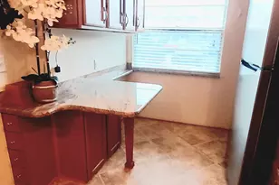 1032 Ainslie B, Boca Raton, FL 33434 - Photo 5