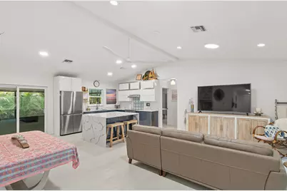 670 Cypress Road, Vero Beach, FL 32963 - Photo 3