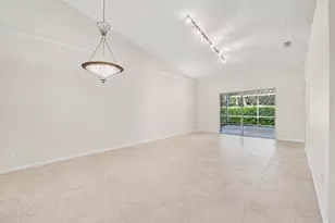 8482 Logia Cir, Boynton Beach, FL 33472 - Photo 7