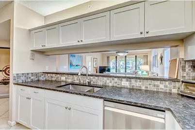 200 Uno Lago Drive #105, Juno Beach, FL 33408 - Photo 7