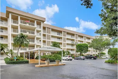 3503 Oaks Way #405, Pompano Beach, FL 33069 - Photo 3