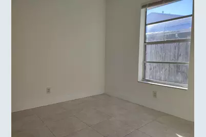 4626 Arthur Street, Palm Beach Gardens, FL 33418 - Photo 7