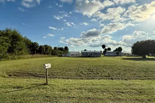 19720 NW 94th Dr, Okeechobee, FL 34972 - Photo 3