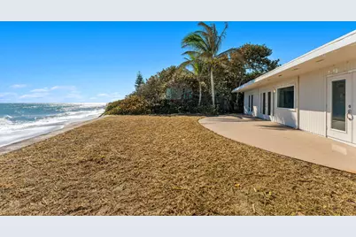 9556 Doubloon Drive, Vero Beach, FL 32963 - Photo 3