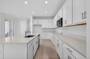 13488 SW Starkissed Ln, Port Saint Lucie, FL 34987 - Photo 19