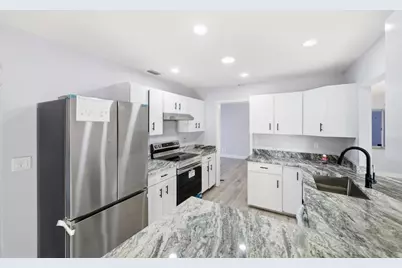 1522 SE Hearne Court, Port Saint Lucie, FL 34952 - Photo 5