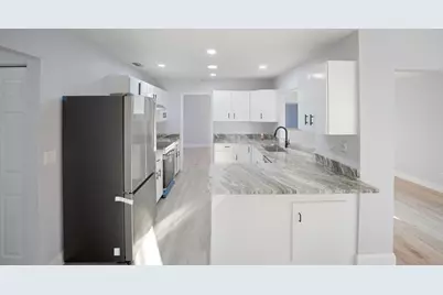 1522 SE Hearne Court, Port Saint Lucie, FL 34952 - Photo 9