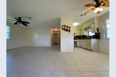 1095 Chobee Loop, Okeechobee, FL 34974 - Photo 9