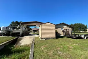 1095 Chobee Loop, Okeechobee, FL 34974 - Photo 37
