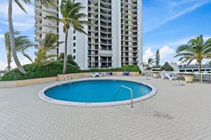 5440 N Ocean Dr, Singer Island, FL 33404 - Photo 45