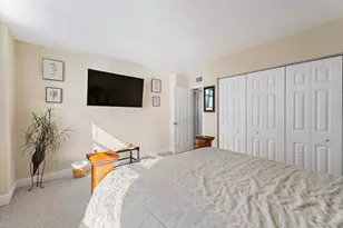 5440 N Ocean Dr, Singer Island, FL 33404 - Photo 31