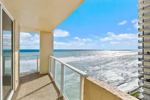 5440 N Ocean Dr, Singer Island, FL 33404 - Photo 1