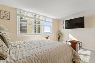 5440 N Ocean Dr, Singer Island, FL 33404 - Photo 29