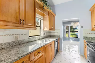 4799 Boxwood Circle, Boynton Beach, FL 33436 - Photo 15