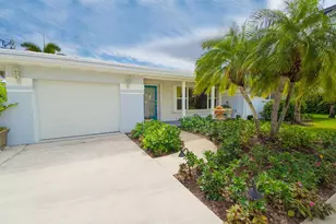3211 Karen Dr, Delray Beach, FL 33483 - Photo 15