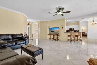 6871 NW Hogate Circle, Port Saint Lucie, FL 34983 - Photo 15