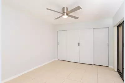 1700 Embassy Drive #305, West Palm Beach, FL 33401 - Photo 27