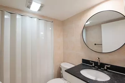 1700 Embassy Drive #305, West Palm Beach, FL 33401 - Photo 15