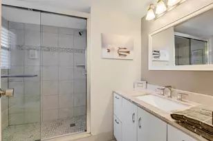 3590 Via Poinciana, Lake Worth, FL 33467 - Photo 21