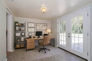 2049 50th Ave, Vero Beach, FL 32966 - Photo 11