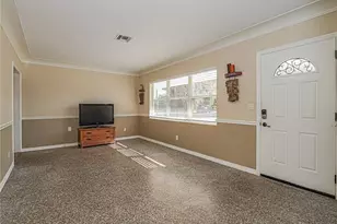 2049 50th Ave, Vero Beach, FL 32966 - Photo 5