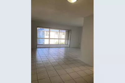 2936 Lake Shore Drive #409, West Palm Beach, FL 33404 - Photo 3