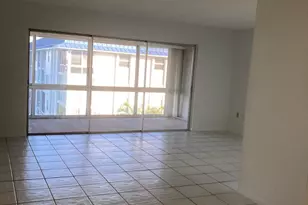 2936 Lake Shore Dr, Riviera Beach, FL 33404 - Photo 3