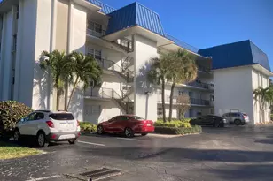 2936 Lake Shore Dr, West Palm Beach, FL 33404 - Photo 1